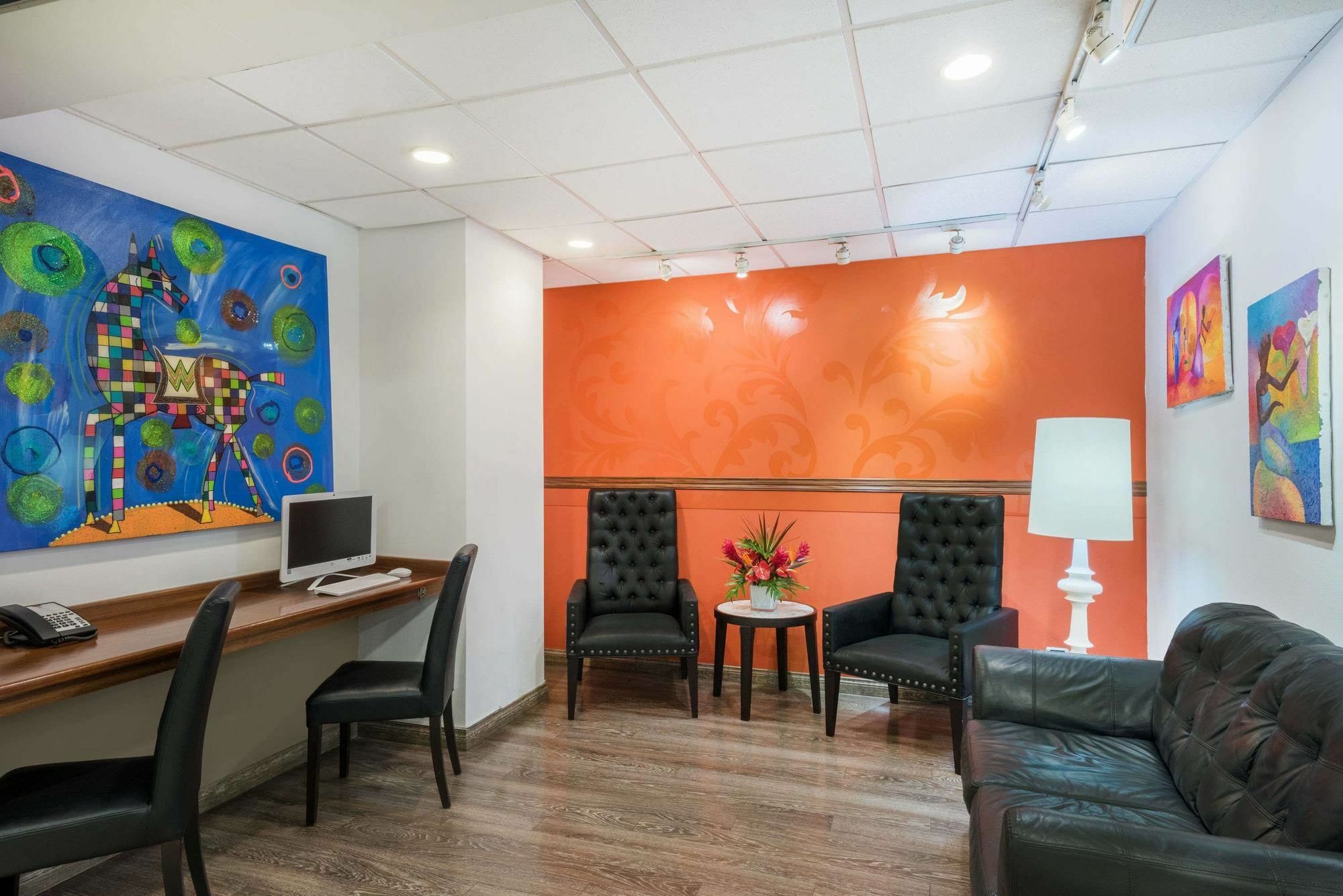 Tryp By Wyndham San Jose Sabana Hotell Eksteriør bilde