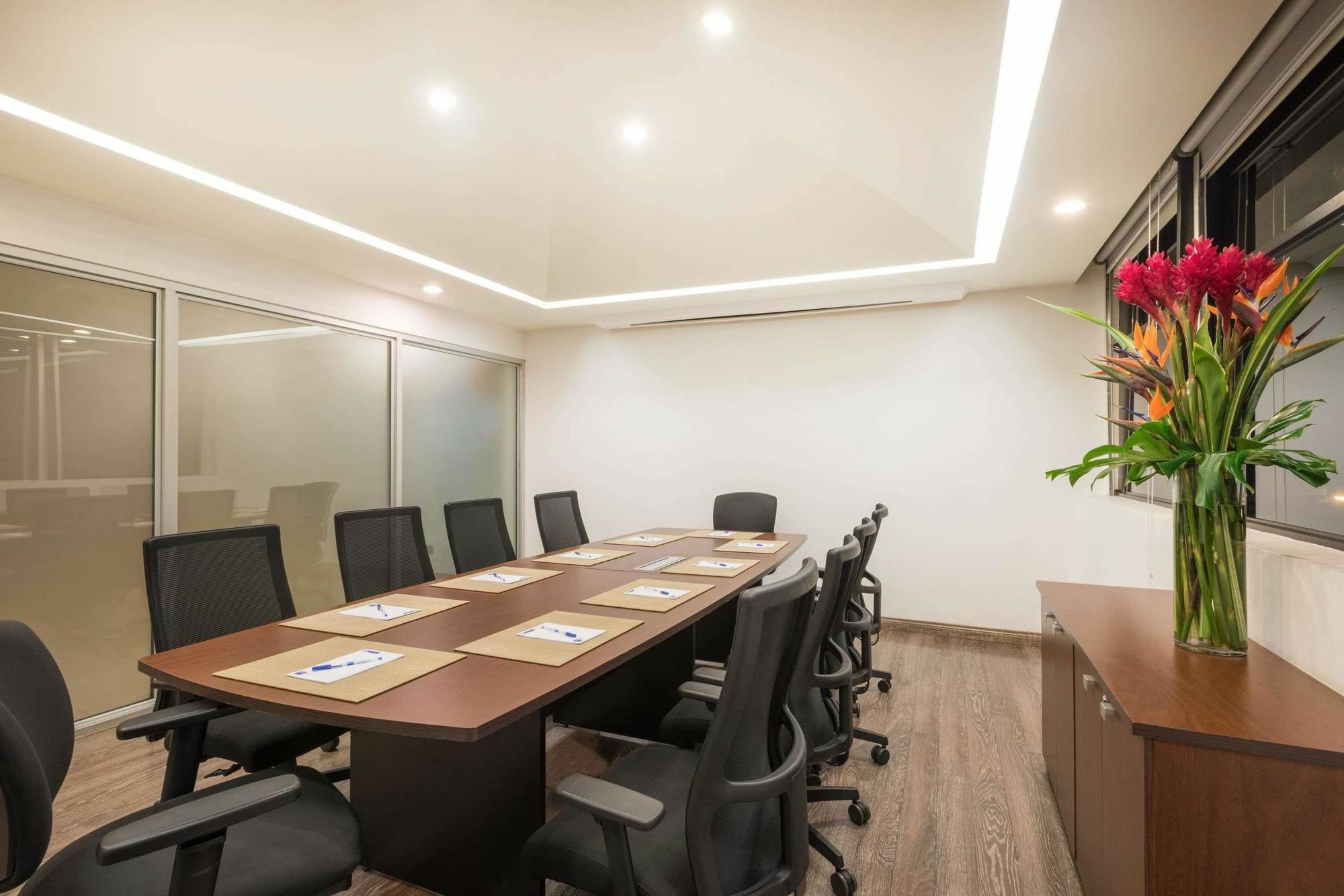 Tryp By Wyndham San Jose Sabana Hotell Eksteriør bilde