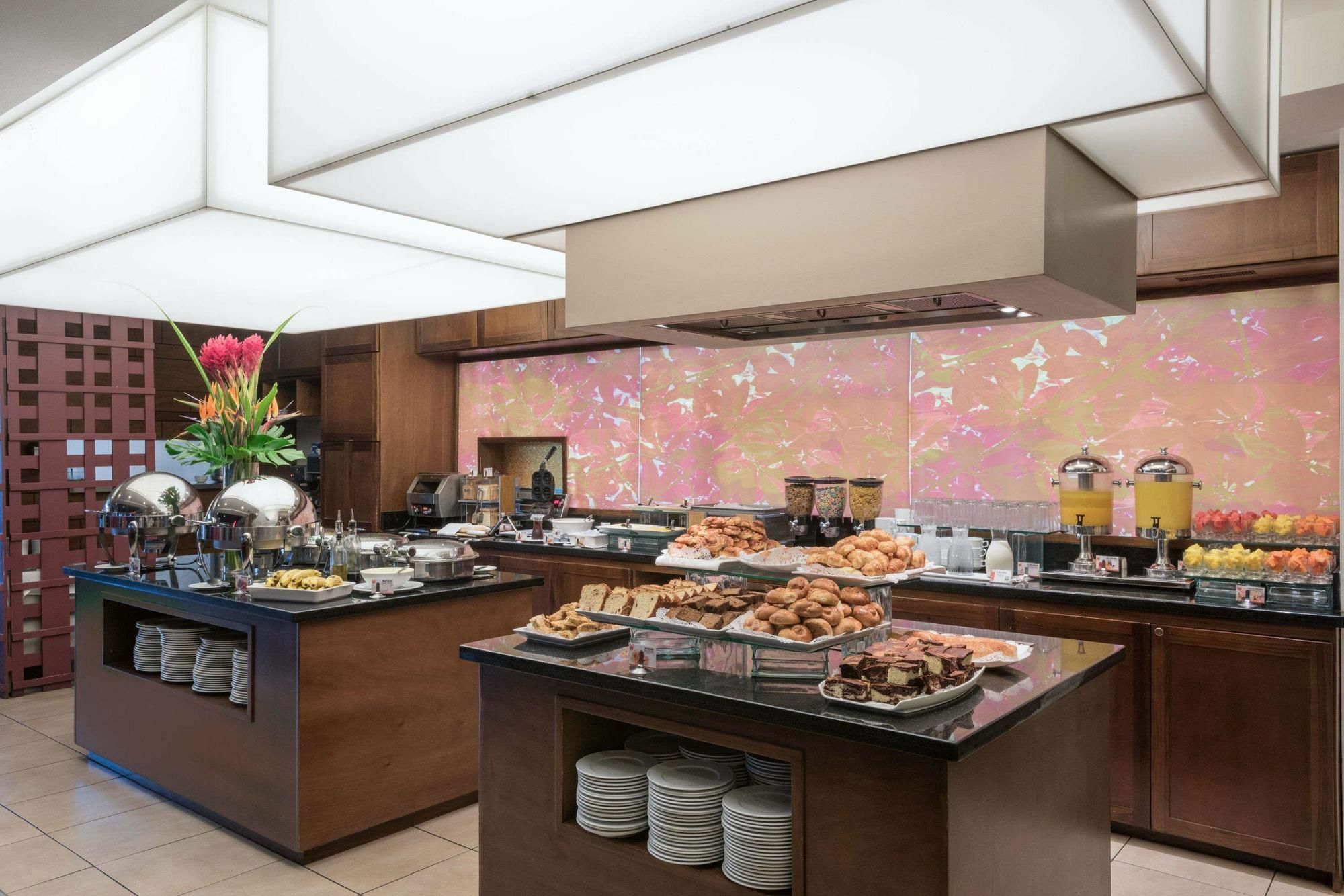 Tryp By Wyndham San Jose Sabana Hotell Eksteriør bilde